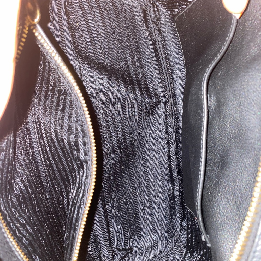 Prada Handbag - Picture 4 of 6